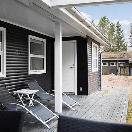 1312-aakirkeby-poserekrogen-14 Hébergement de vacances Vester Somarken