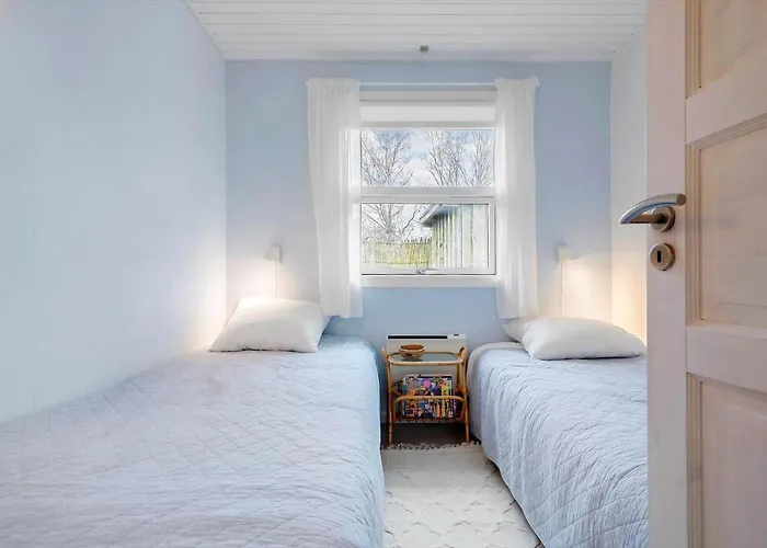 1312-aakirkeby-poserekrogen-14 Hébergement de vacances Vester Somarken