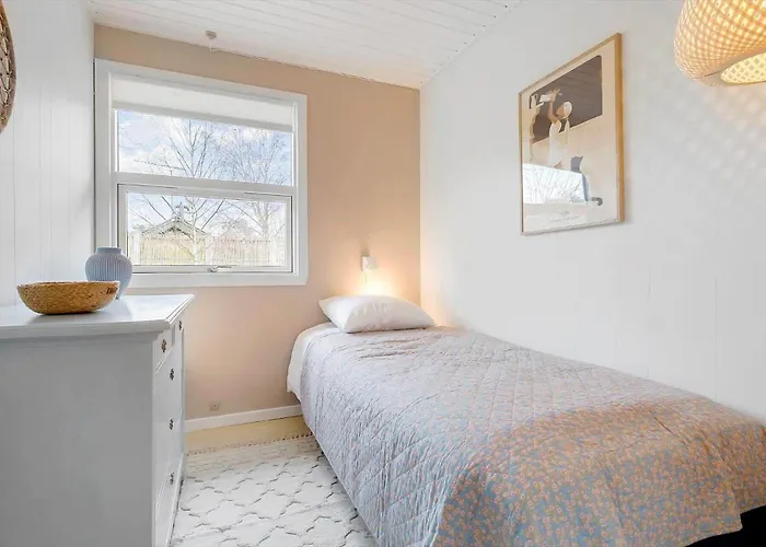 Hébergement de vacances 1312-aakirkeby-poserekrogen-14 Vester Somarken